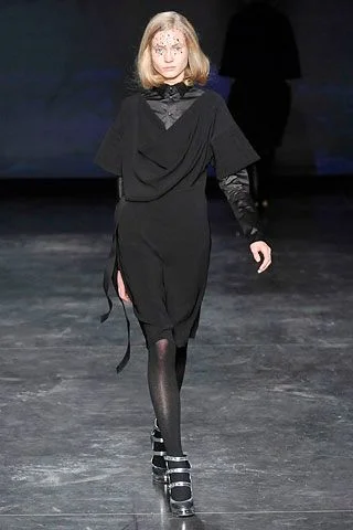 Look 13